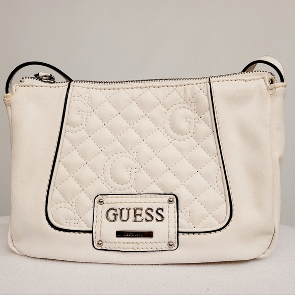 Guess Handbags - Guess purse